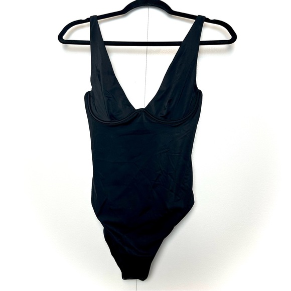 ONIA Sylvie One Piece Bathing Suit Black NWT - Picture 2 of 9